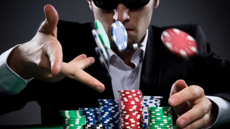 Panduan Menang Bermain Bandar Q Online Paling dipercaya Dengan Keuntungan Berlipat Ganda